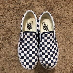 Vans platform navy and white